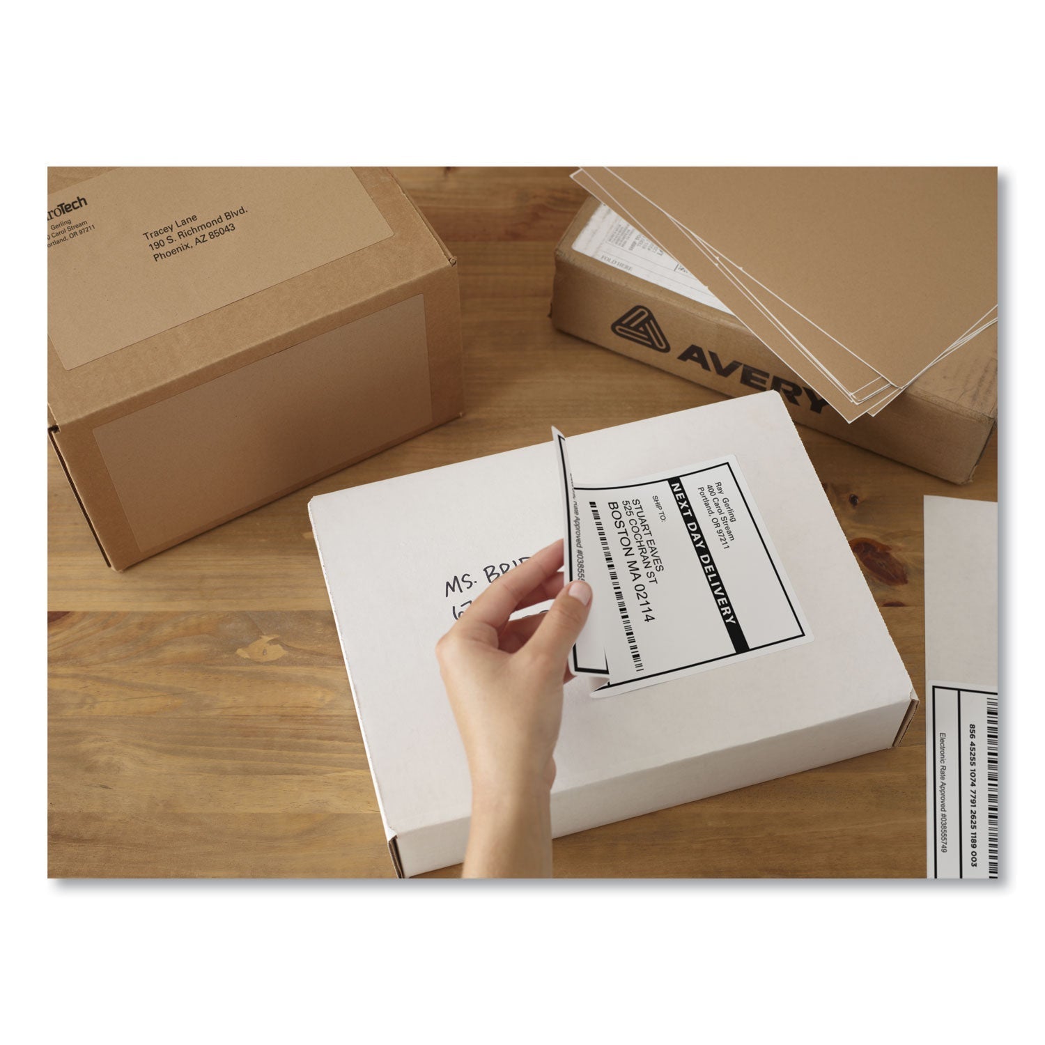 Avery Shipping Labels w/ TrueBlock Technology, Laser Printers, 5.5 x 8.5, White, 2/Sheet, 100 Sheets/Box